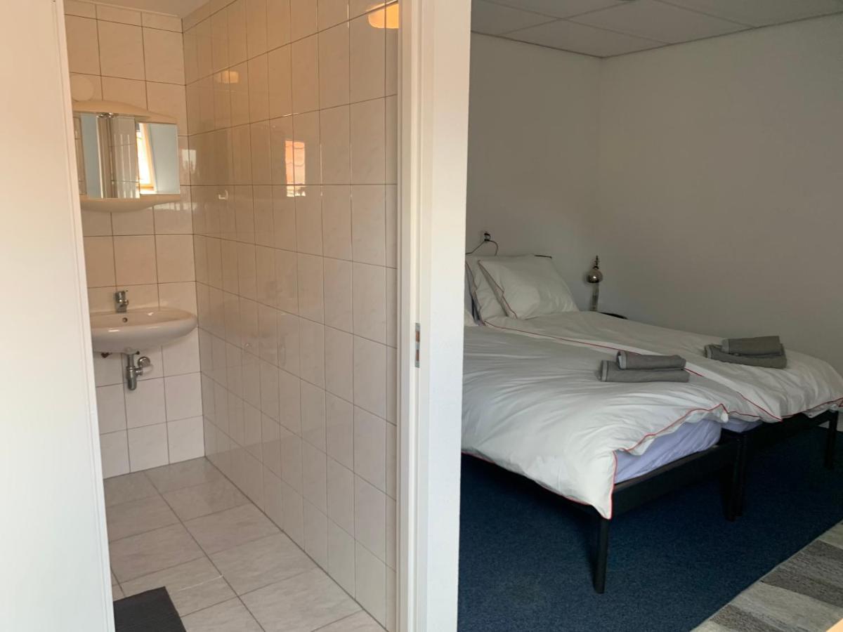 Pakhuis Aan De Haven - Bakboord Zierikzee Exterior foto